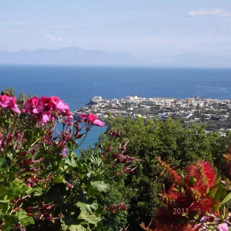 Casa Geranio Holiday home Ischia